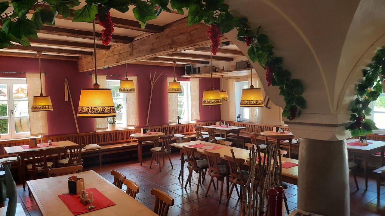 Der Heurige Im Gasthaus Zum Loewen Freising Dış mekan fotoğraf